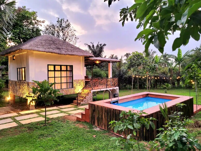 Under 10k - Casita Anahaw - Outside.jpg