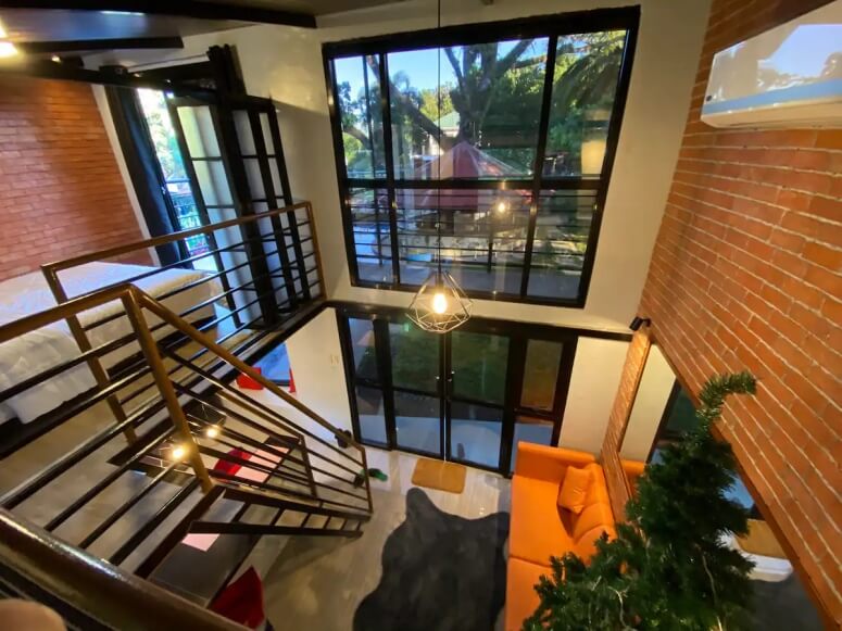 Under 5k - Marcus' Loft - Interior.jpg