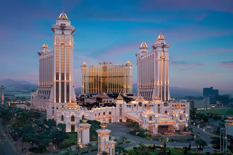 GM_Galaxy-Macau_Exterior_04-copy-750x500-1.webp