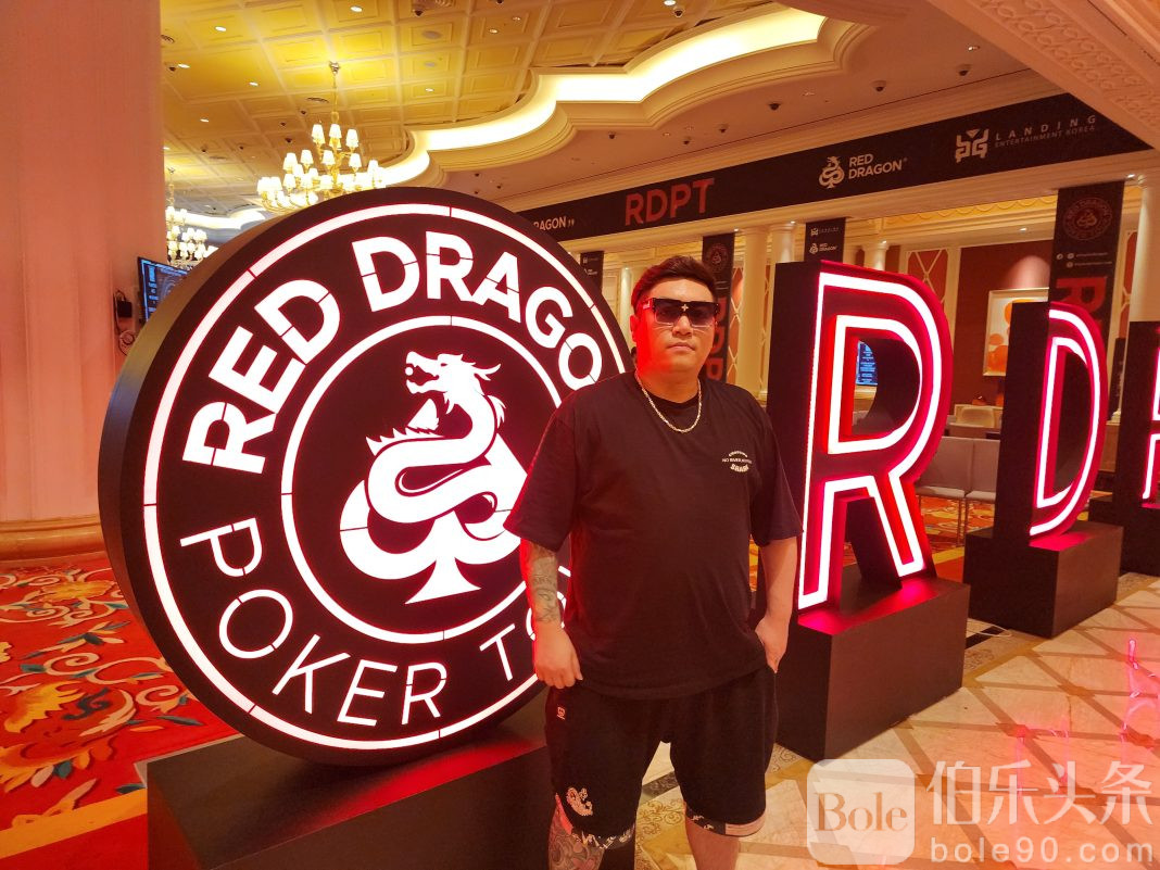 Red-Dragon-Main-Event-Winner_Zhang-Mai_5-1068x801-1.jpg