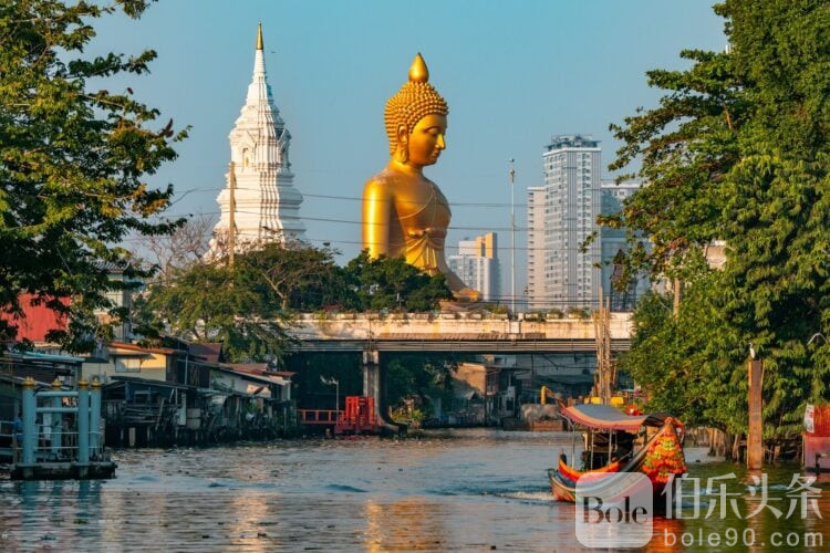 best-temples-in-bangkok-main-image-hd-op-750x500-1.jpg