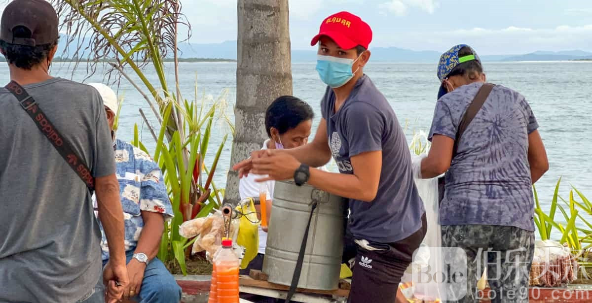 Balut-Vendor-RT-Lim-Boulevard-Zamboanga.jpg