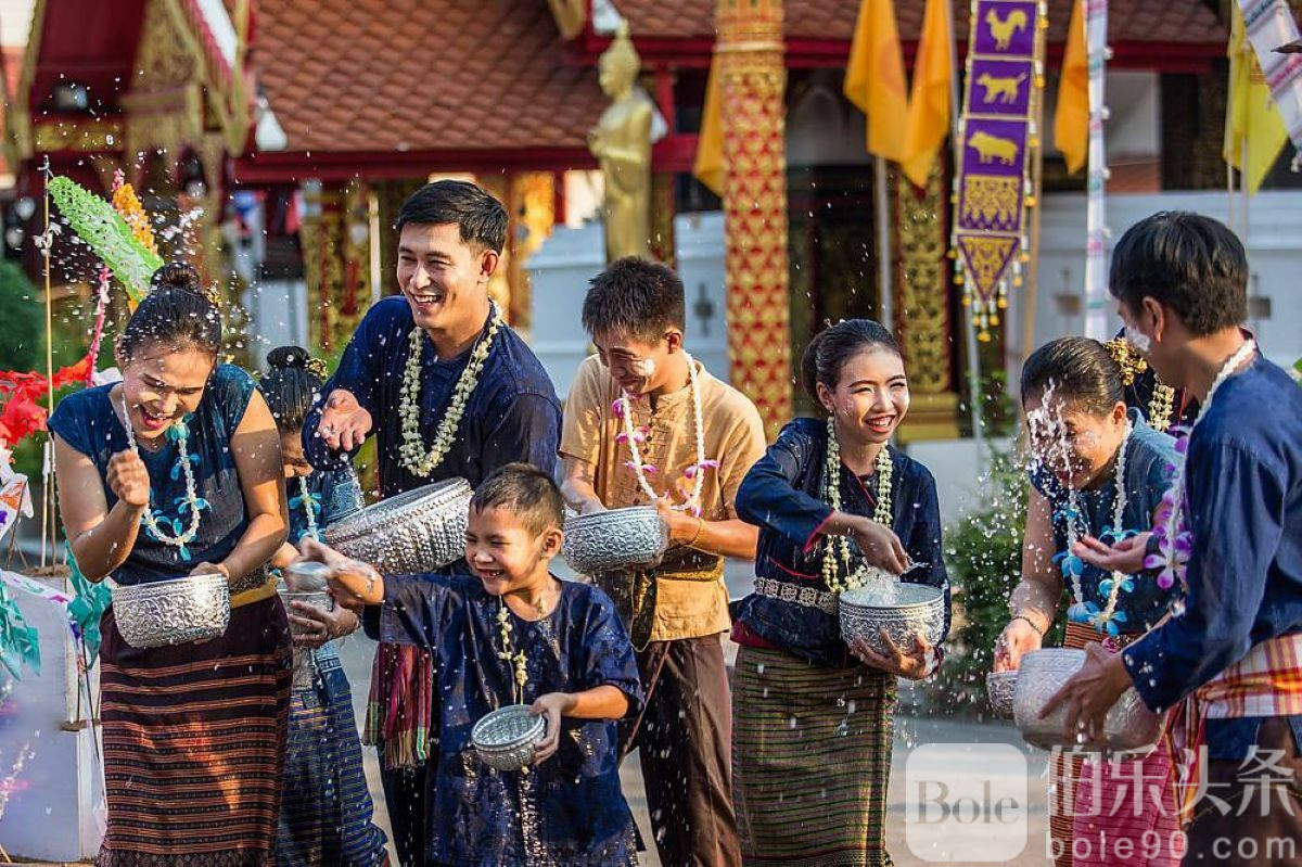 songkran1.jpg