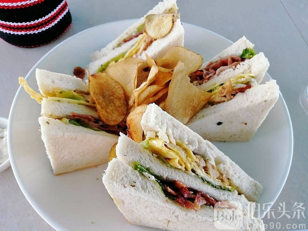 club-house-sandwich.jpg