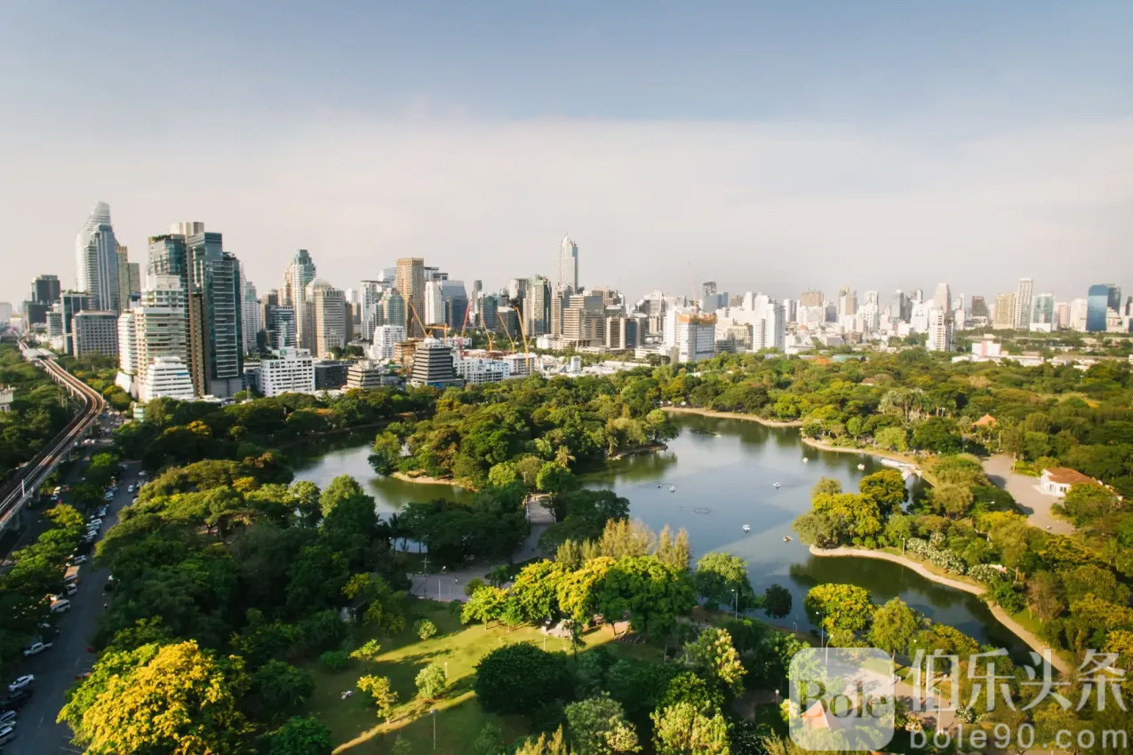 s250505_bangkok-best-parks-walking-guide_07.jpg