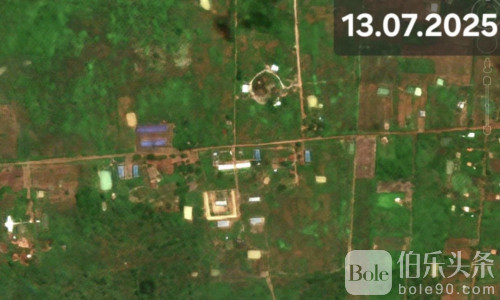 柬埔寨一处军械库再损两栋建筑，空袭中被彻底摧毁！