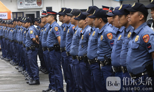 年终“发红包”了！菲律宾27万警察获2万披索激励金